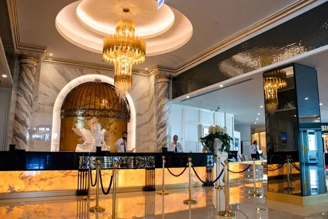 ROI of Digital Signage for Hotels: Is It Worth the Investment?