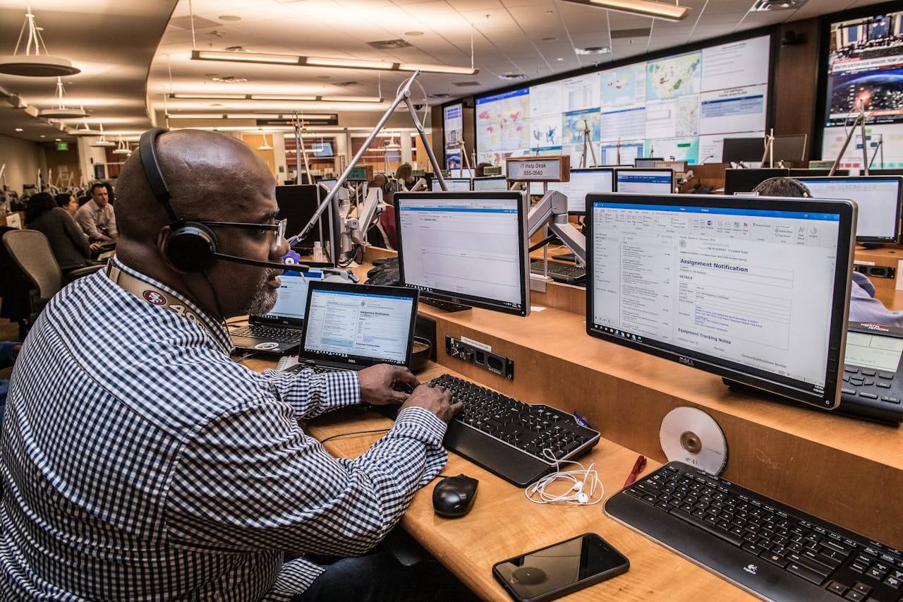 What Is a Network Operations Center (NOC) and Why It’s Critical for Business Continuity