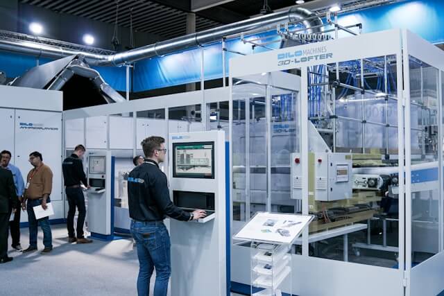 Display Solutions for Manufacturing Minimize Errors and Downtime
