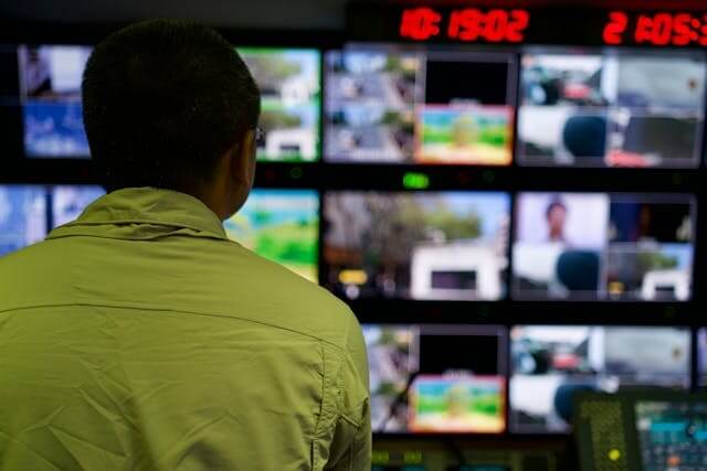 Video Wall Controller and How Does It Work